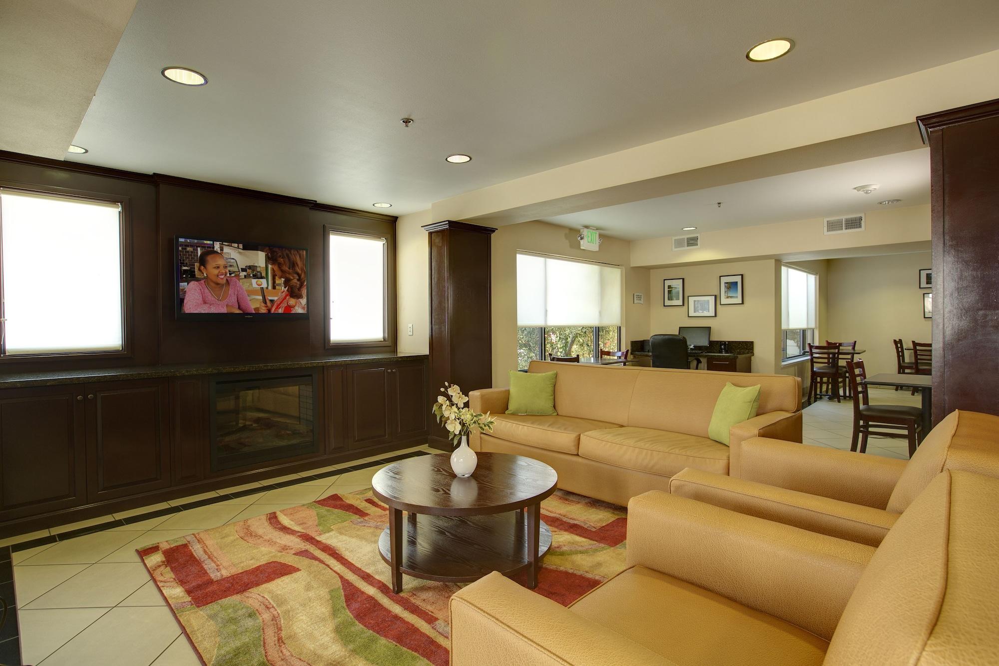 Quality Inn & Suites Reno Airport Extérieur photo