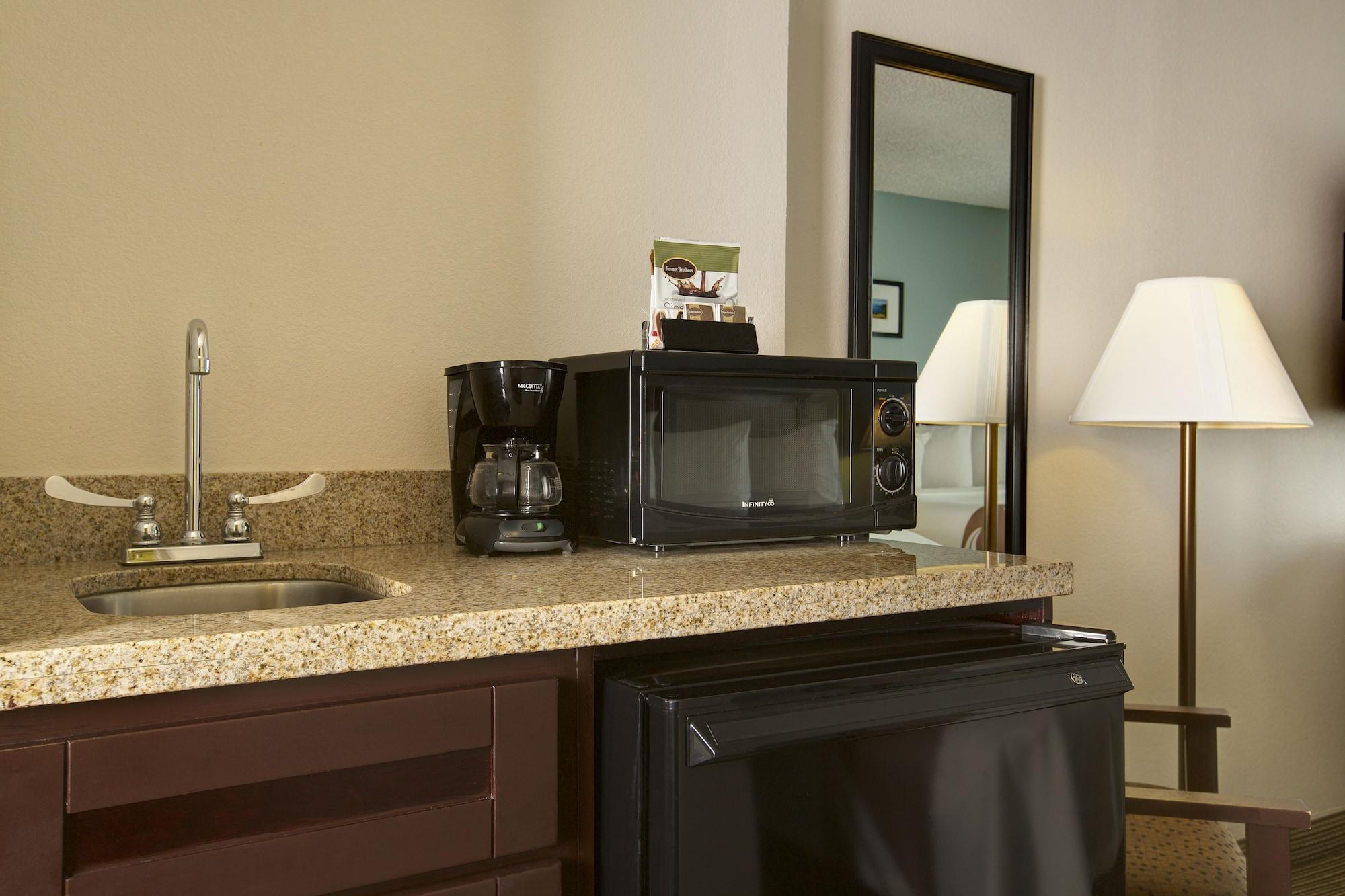 Quality Inn & Suites Reno Airport Extérieur photo